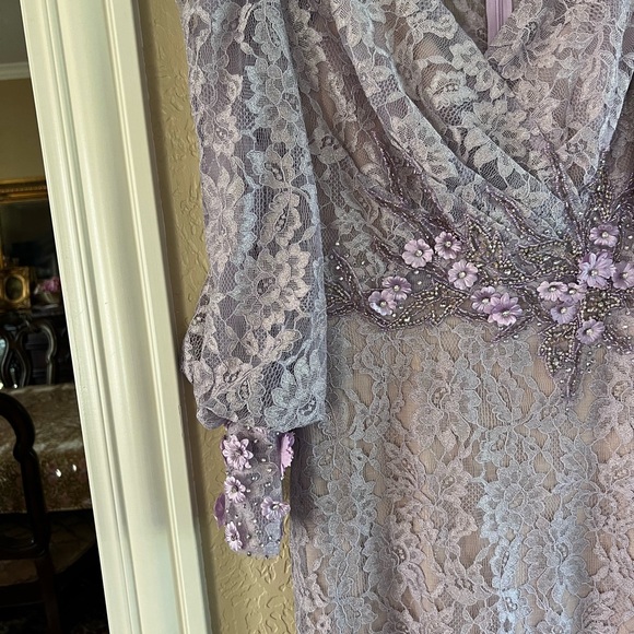Mac duggal Lace V Neck Embellished Gown - Picture 2 of 2
